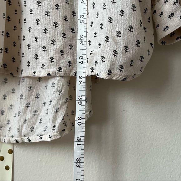 Free People Rune Print Tunic Top Size S Ivory Long Sleeves 3/4 Button Front - Picture 12 of 12